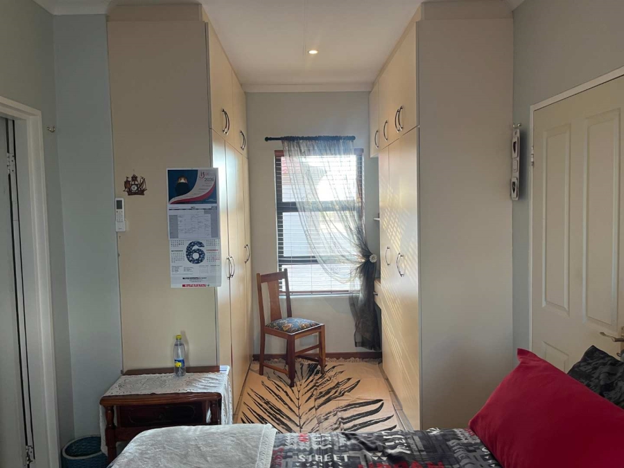 3 Bedroom Property for Sale in Olyfvenhoudtsdrift Northern Cape